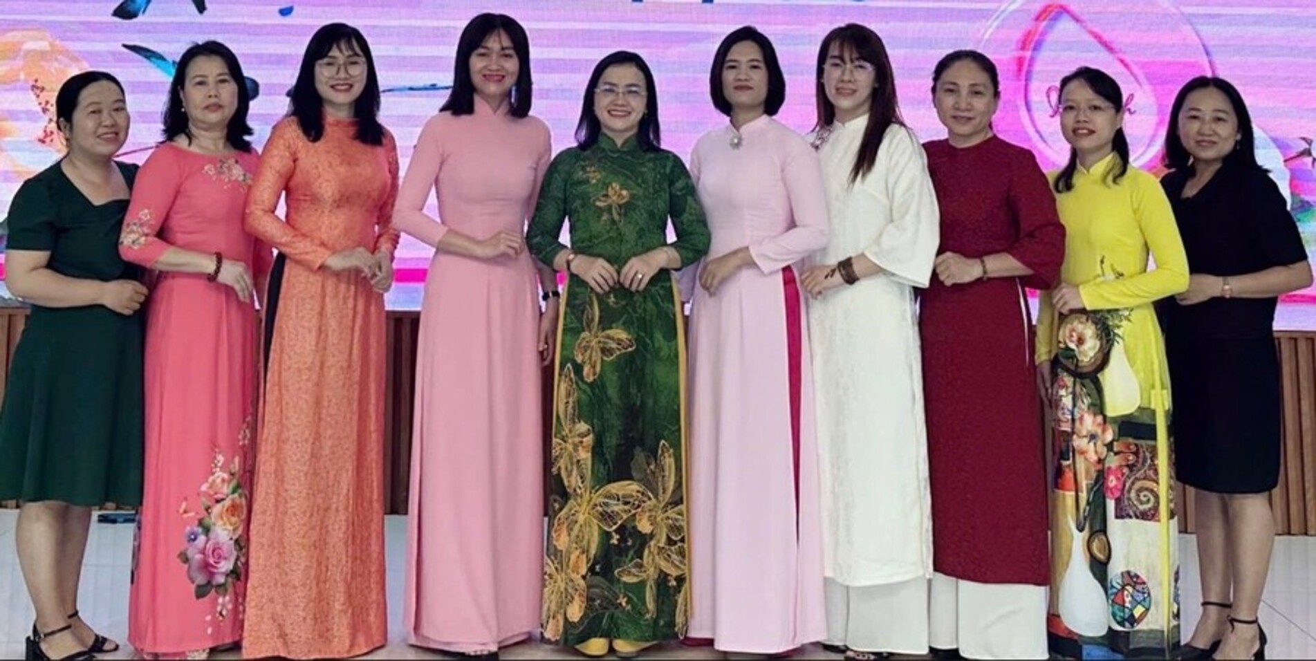 Thông tin nhân sư